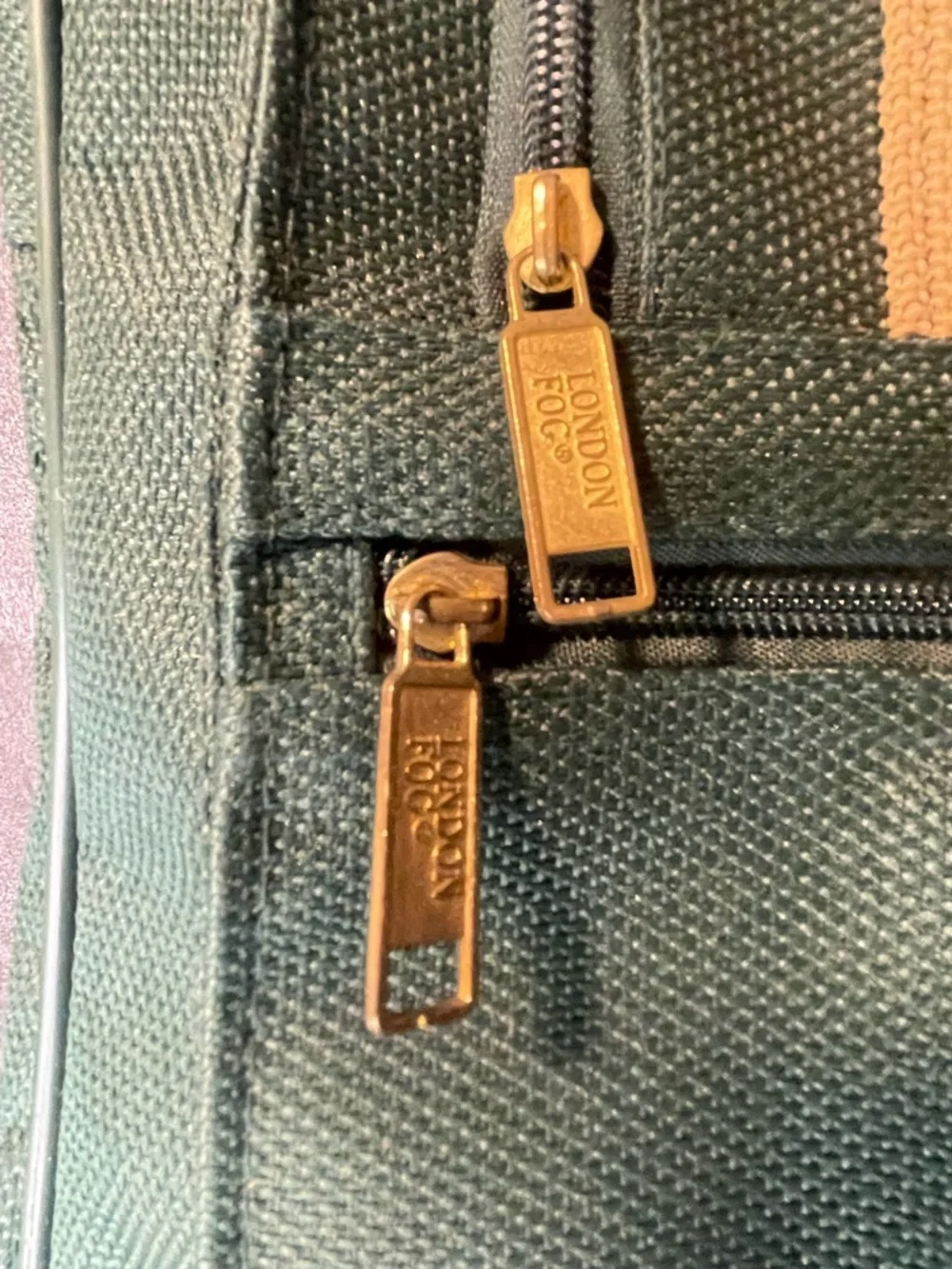 London Fog Oakland Carry-On Briefcase Laptop Bag Green Tan Trim Vintage NWT